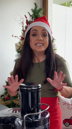 Con el Extractor de jugos Oster boca ancha extrae lo mejor de la innovación, cuenta con accesorios removibles y su potente motor permiten extraer el jugo tanto de ingredientes blandos como duros. aprovecha esta promo que te da el Tasty Ecuatoriano, pide la tuya al whatsapp 0980530062 y benefíciate de este súper precio, solo $132,30 inc. iva (precio por tiempo limitado y hasta agotar stock) porque un estilo de vida saludable es muy importante #extractordejugos #blender #OsterBlender #osterkitchen