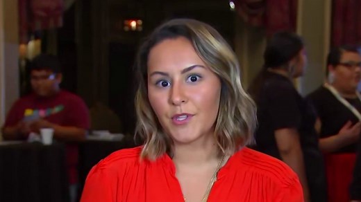 2020 Democrats campaign at Native American forum