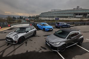 Mini JCW vs Civic Type R vs GR Yaris vs S3 Sportback : le bal des "GTi" thermiques !