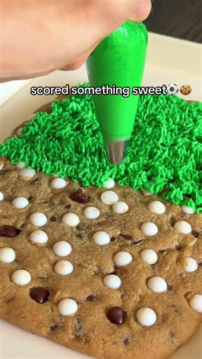 The ultimate game day treat!⚽️🍪