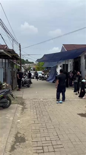 Harus Kuat dan Semangat Ponakanku — arti & lirik singkat