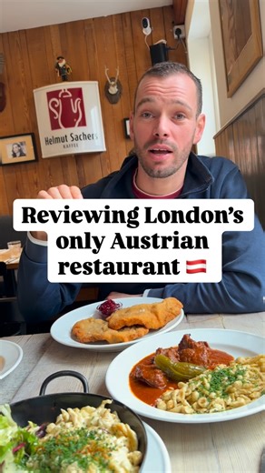 Would you smash the Austrian pancake sensation that is Kaiserschmarrn (messed up pancakes) ? 🥞 @kipferl_london , Islington 📍 Schnitzel £25 Goulash £22.50 Dumplings £17.50 Pancakes £14.50 Soup £7.50 Invited #londonfood #foodreview #austrianfood | Bite Twice Food Reviews