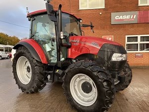 Case IH Farmall 100 C walk around at Startin Tractors