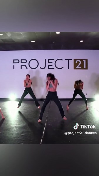 New combo! #mollylong #project21 #fyp #dance