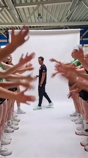 Meet the team 💚🤍 #greenkalinen #uscmuenster #mediaday #volleyball #volleyballbundesliga # | USC Münster