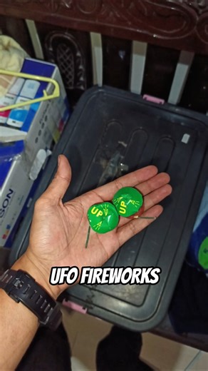 UFO Fireworks #fireworks #pyrotechnica #pyro #vuurwerk #diwali