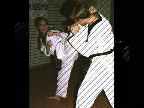 Fantastic Highkicks of Skilled Martial Arts Women