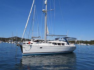 Performance Boating Sales: For Sale - Jeanneau 40 Deck-Saloon