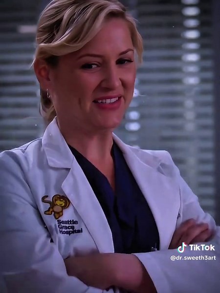 Arizona Robbins: Unforgettable Moments in Grey's Anatomy