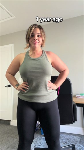 My top 3 arm exercises & why they WORK 👇 💪 Train arms 2–3x/week (don’t be scared of muscle it’s what creates shape) 💪 Use progressive overload: if the last 2–3 reps aren’t hard, it’s too light 💪 Slow 👏 controlled 👏 reps momentum won’t build muscle 💪 Protein matters Arms don’t get “toned” from cardio alone they get sculpted from strength consistency. Save this & try these next arm day ✨