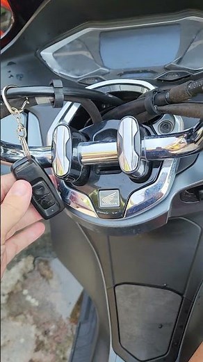 PCX 160 not turning on? check the remote first