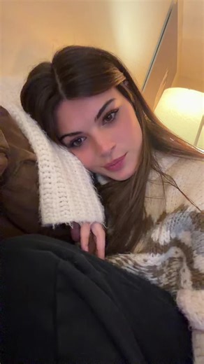 steph bohrer (@stephbohrer)’s videos with sing me to sleep - i don't like mirrors