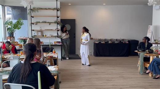 Quinetta dancing to alabaster box by CeCe Winans for her sister in Christ birthday celebration. Awesome work sweetie keep doing the work of the Lord, it will pay off soon 💪🏾🔥👏🏾 Love it ❤️ #praisedance #birthdaycelebration #idontowncopyrightstothemusicinthebackground | Anita Belfey Barley