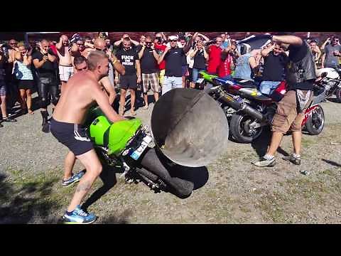 Insane motorcycle exhaust sound ever in 4K movie !!! Loudest sound pipe on super sport motorcycle