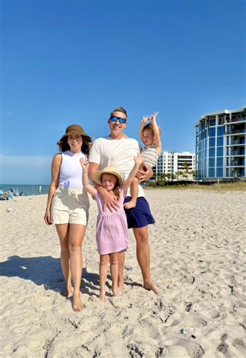 Making memories as a family and living life on our our terms because they’re only little once ✨@Matthew Varga