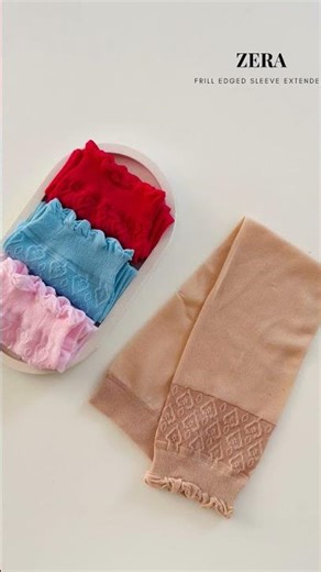 Imported zera frill edged sleeve extender Fabric:lycra