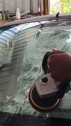 car glass scratch removing