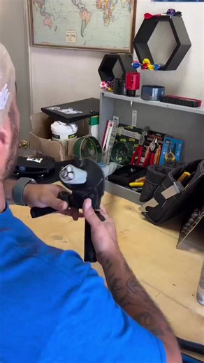 321 reactions | Our heavy-duty RC-336ACSR cable cutter is the...