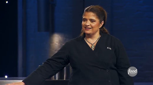 9.7K views · 294 reactions | Alex Guarnaschelli is gearing up to cook against three chefs known for their skills in serving up salmon! #AlexVsAmerica is all-new TONIGHT at 8|7c. | Food Network | Facebook