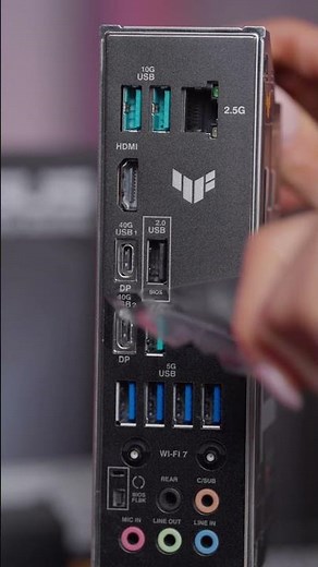 Unboxing of the Asus TUF Gaming 870 Plus Wifi Motherboard