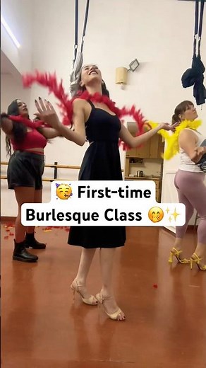 Show Me How You Burlesque 🎉Burlesque Class 🎉 Feather Boa Dance