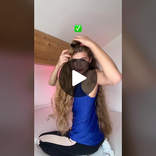 Haare länger und voluminöser machen - Frisur-Hack von Anna Strigl