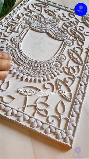 Prafulla Home Decor on Instagram: "#shreenathji Capturing the divine charm of Shreenathji in Lippan art! This stunning work-in-progress features the beloved deity surrounded by lotus designs, symbolizing spiritual growth and enlightenment. Every detail is meticulously crafted to bring out the serenity and beauty of Shreenathji's presence. Stay tuned for the final reveal of this breathtaking Lippan art piece! Perfect for adding a touch of divine elegance to your home or as a thoughtful gift for l