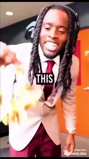 Hilarious Room Key Prank by Tobiasz Gruszecki