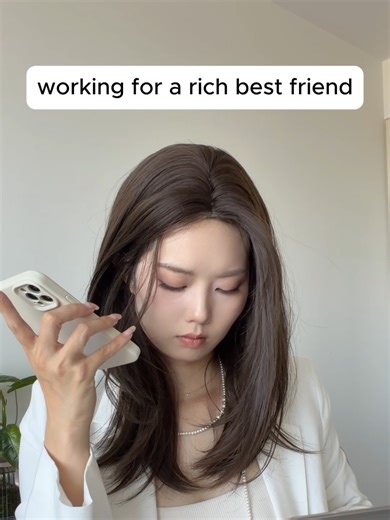 Navigating Workplace Dynamics with Your Boss