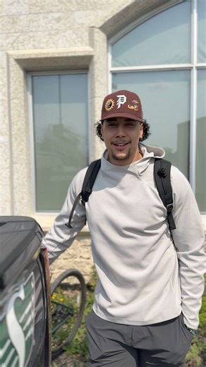 "My favourite part is seeing the kids — that's what we do it for!" Join Brayden and the rest of the Riders for Green & White Day. 12PM - 5PM today at SMF Field in Saskatoon 💚 | Saskatchewan Roughriders