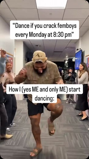 Giggle Box on Instagram: "😭🙏😭🙏 #foryou #fyp #viral #reels #trend #meme #memes #memepage #funny #memesdaily"