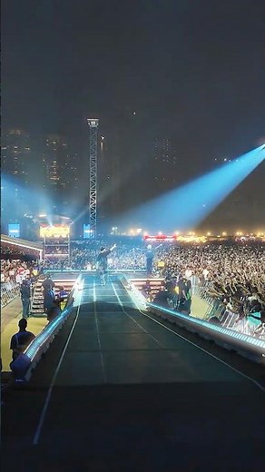 Two Faced. Live from Mumbai ‪@lollapalooza_india‬.