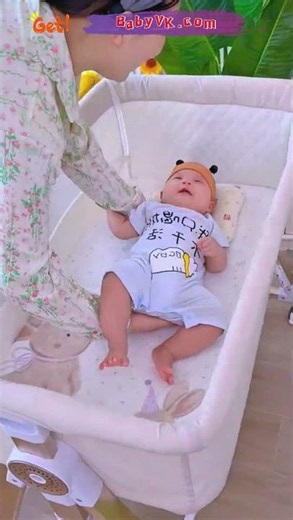 Foldable Baby Crib: Rock, Roll & Fold for Everyday Convenience #BabyCrib