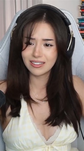 Pokimane Clips | Plenty of options to have 💯 #pokimane #pokimaneclips #poki #twitch #twitchstreamer #twitchclips #twitchmoments #offlinetvandfriends... | Instagram