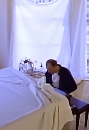 Celebrate Valentine's with Phil Collins’ ‘Everyday’