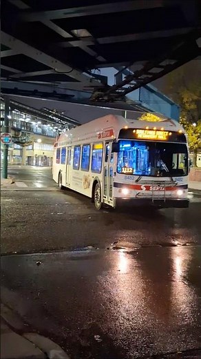 SEPTA 2011 new flyer DE40LFR #8482 on the BLVD Direct to Neshaminy mall