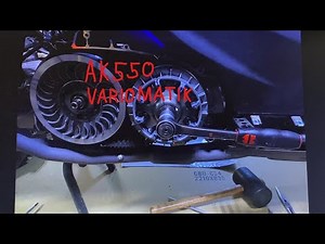 Kymco AK 550i - Variomatik - Ausbauen, Reinigen, Überprüfen