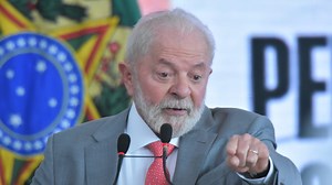 Lula anuncia plano de R$ 1 bilhão para pessoas em situação de rua