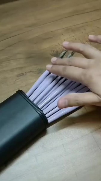 Creating a Detailed Fashion Illustration by Hand