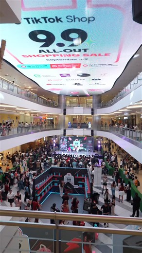 66 reactions · 24 shares |  TikTok Shop popped up at the NEW Gateway Mall 2 last Sept. 4 and we brought the full 9.9 All-Out Shopping Sale spirit with us! ️ From hot deals to live excitement, it was all-out shopping fun you wouldn’t want to miss. ✨ #TikTokShop99AlloutShopping | TikTok Shop Philippines | Facebook