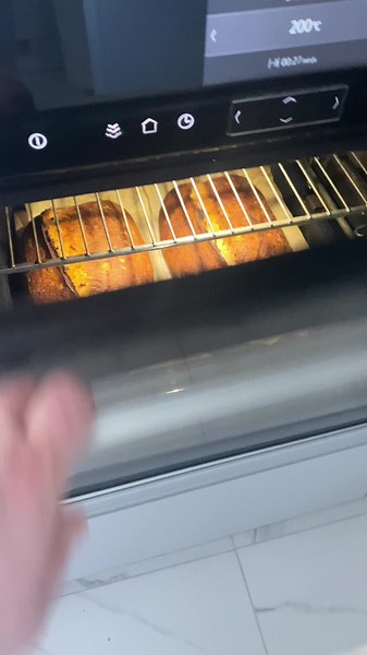 Open baking has never been easier. Love the Neff vario steam oven #sourdough #openbaking #neff #oven #baking