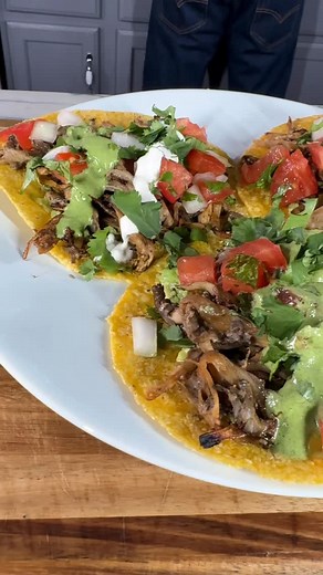 Javant’s Healthy Vegan Recipes on Instagram: "Recipe: Tap Here ⬇️ Pulled Mushroom Tacos PREORDER MY MAKE YOUR OWN COOKBOOK! COMMENT: “COOKBOOK “ or go to: makeyourowncookbook.com Make Your Own includes 120+ minimally processed, oil-free, wheat-free, sugar-free, plant-based recipes. With sections including staples, breakfast, soups & salads, sandwiches, high-protein, mains, and of course desserts! All accompanied by beautiful photography and health information, that will empower you no matter whe
