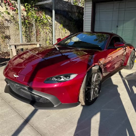 2020 Aston Martin Vantage · V8 Coupe 2D #Sign&DriveMotors | Aston Martin Car