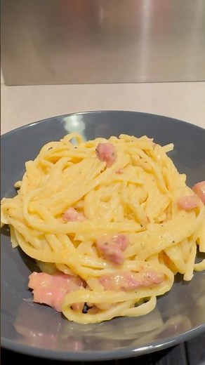 Pâtes Carbonara - La Vraie Recette facile à faire / How to Make Classic Cabonara Recipe 🇮🇹