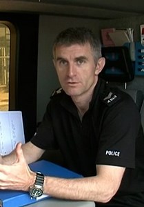 Brit Cops S01:E06 - Episode 6