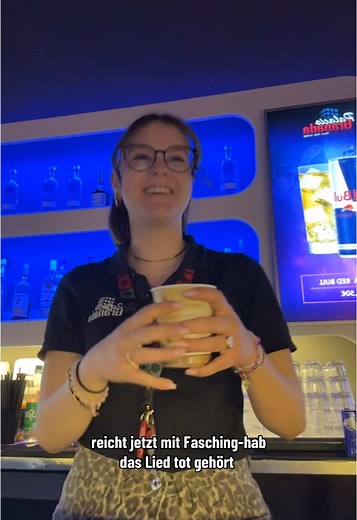 wackel wackel wackelkontakt #foryou #fasching #fy #twentysomething