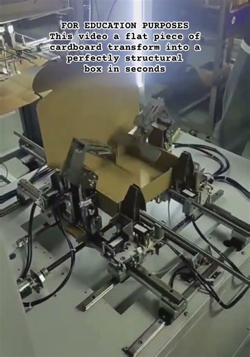 Cardboard Box Folding Machine #shorts #Automation #Engineering #Manufacturing #Packaging #Industrial