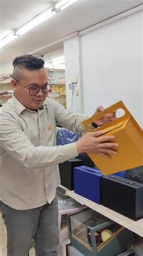 Gift Boxes Wholesale Supplier #wholesaleuae #giftpackaging #giftwrapping