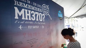 Evidence shows MH370 was deliberately crash-landed in murder-suicide, ex-investigator says | CBC News