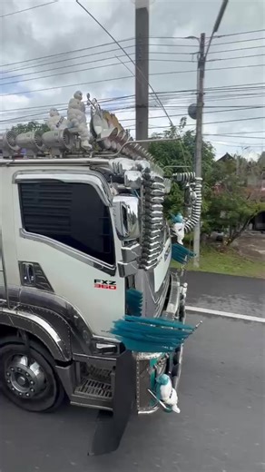 วิดีโอของ Phongsak Chanson (@phongsakchanson0) พร้อมเพลง เสียงต้นฉบับ - GLAR